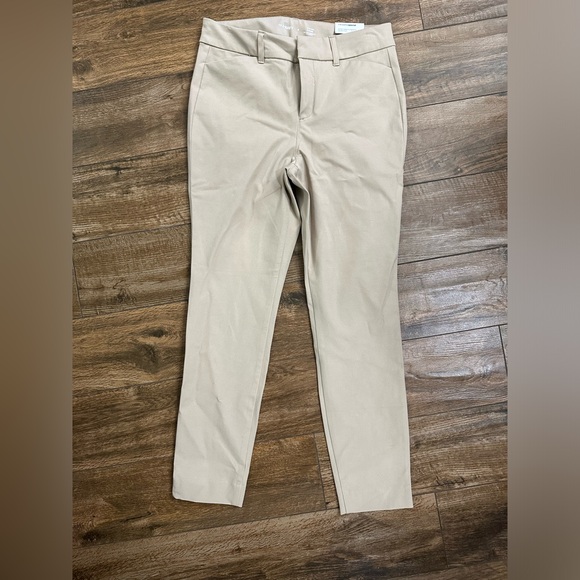 Old Navy High Rise Ankle Pixie Pants in Mocha Taffy 6 - Picture 7 of 11